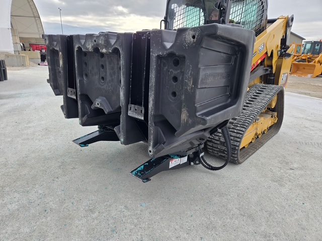 SiteTote salt spreader